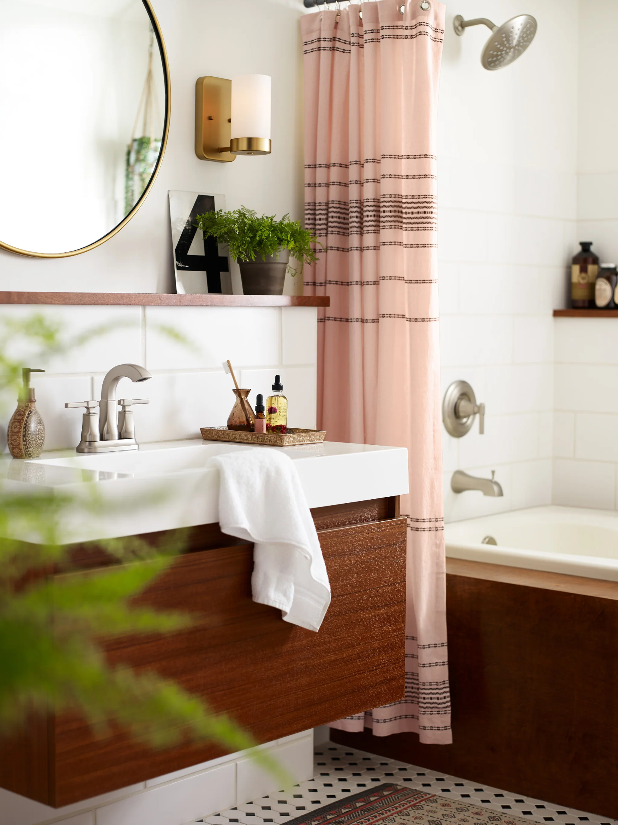 Ayda Two-handle Centerset Bathroom Sink Faucet - Image 6