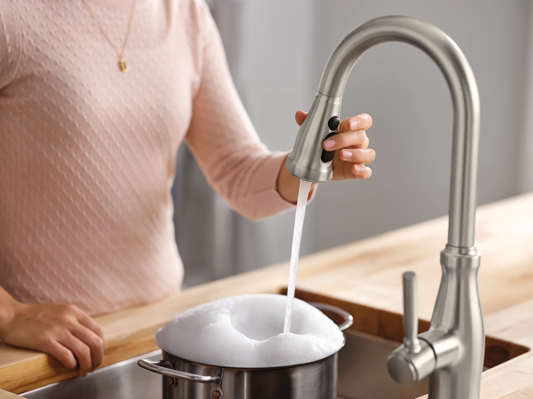Stableton One-handle High Arc Pulldown Kitchen Faucet - Image 8