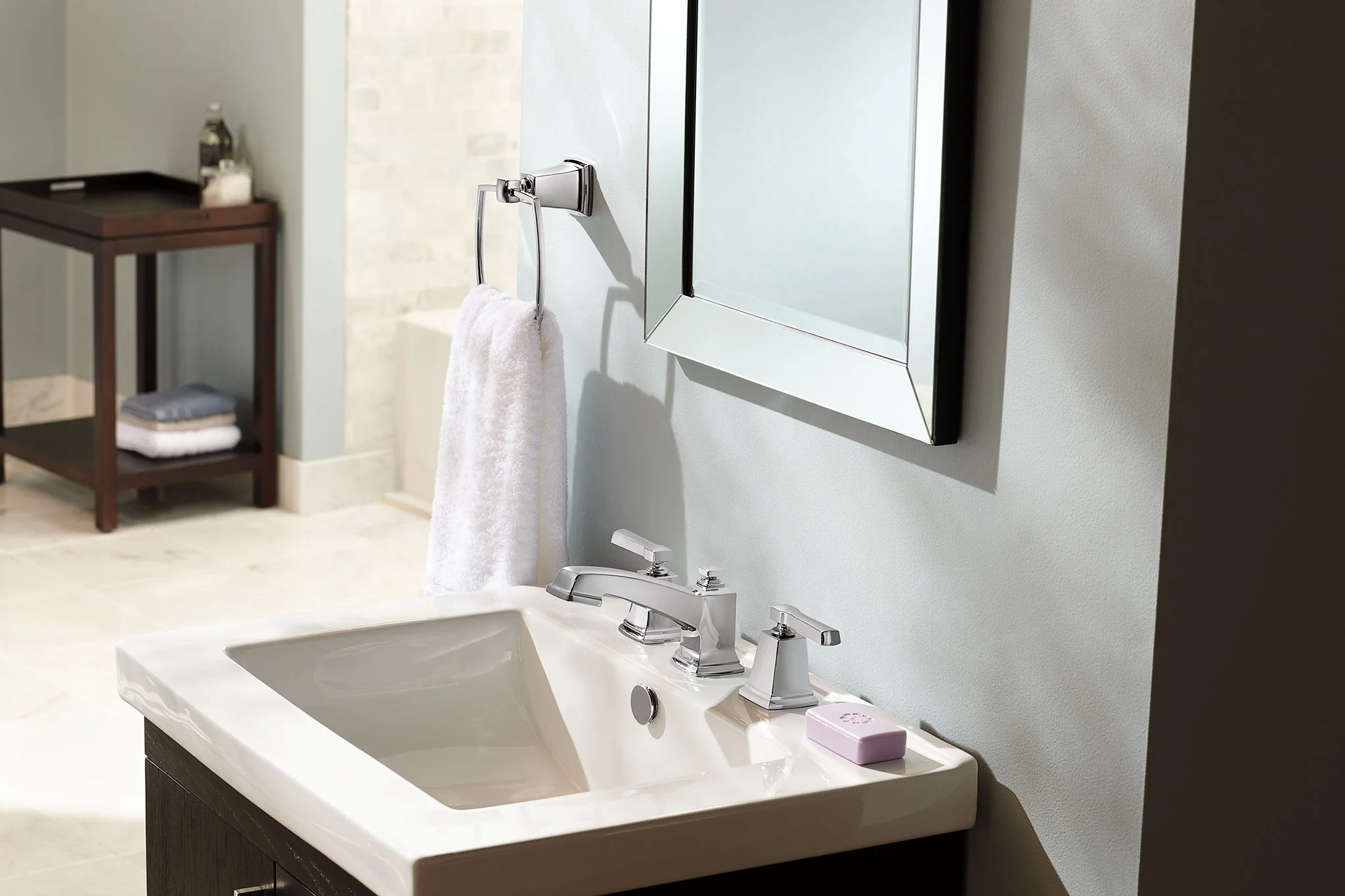 Kingsley Towel Ring - Image 7